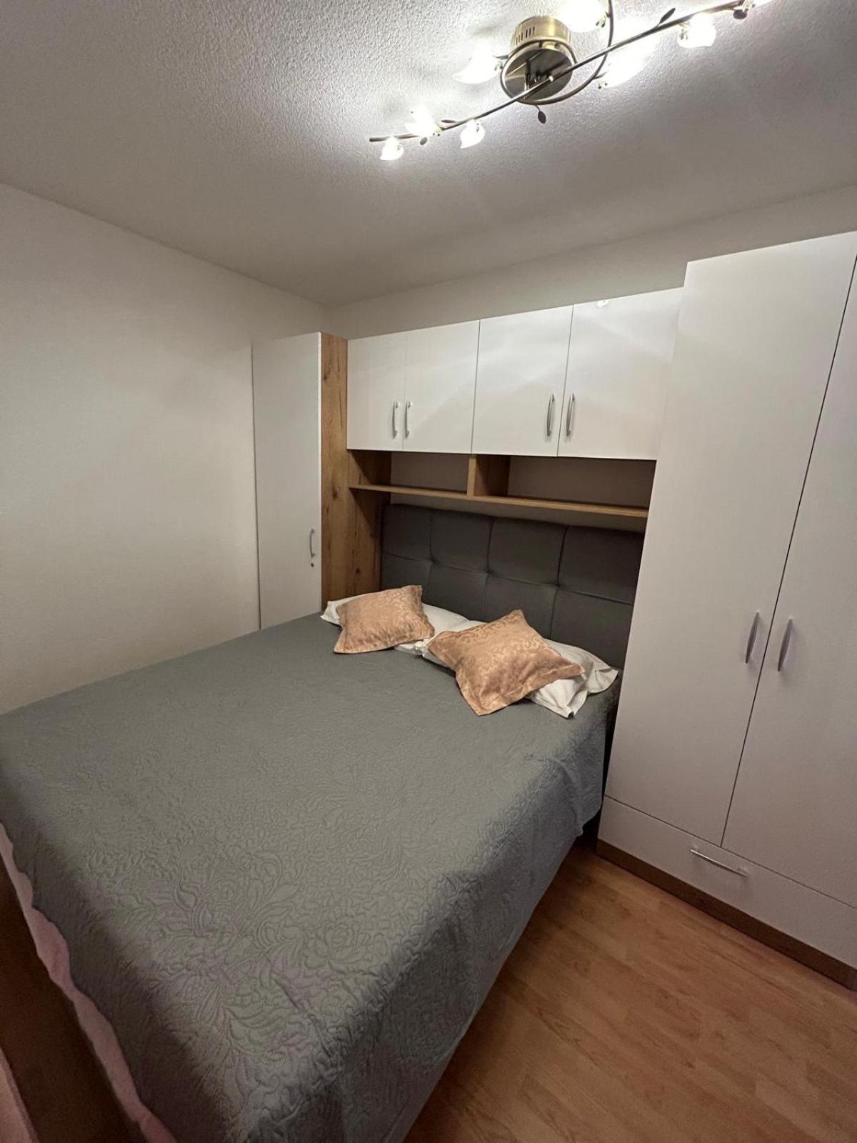 Apartment Lovre Topic Baska Voda Ngoại thất bức ảnh