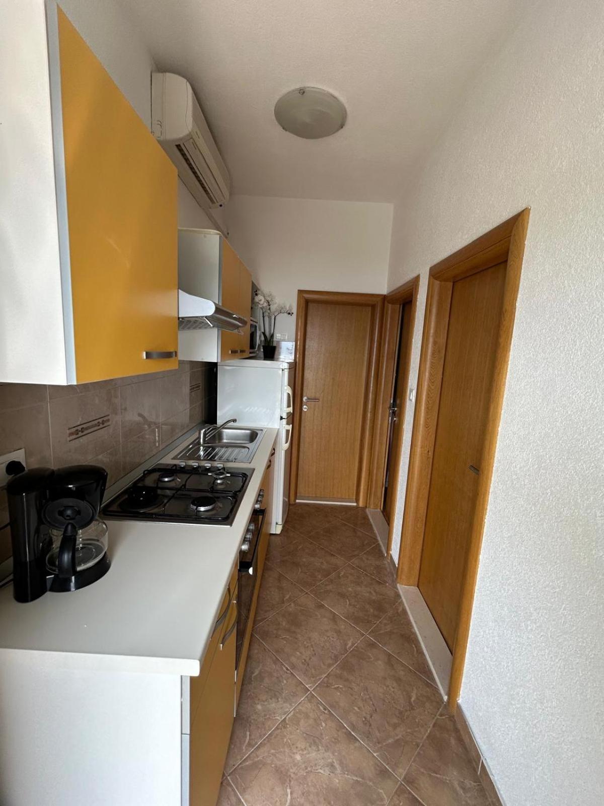 Apartment Lovre Topic Baska Voda Ngoại thất bức ảnh